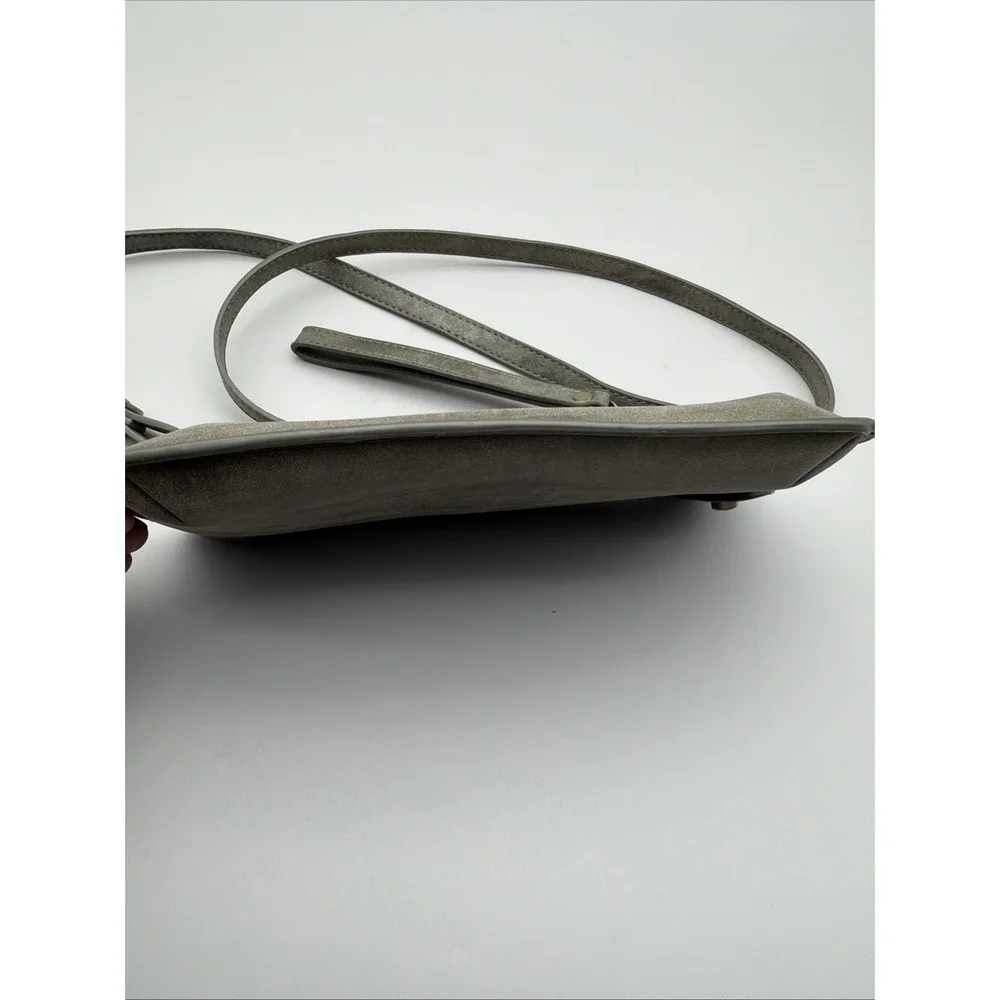 Joy Susan Crossbody Purse Wristlet Clutch Vegan Faux Leather Pewter EUC